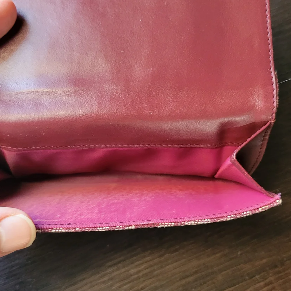 Diort Trotter Wallet in Burgundy
